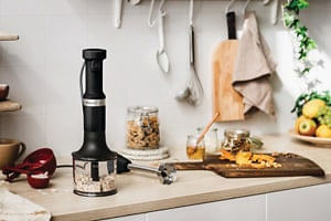 Kitchenaid Hand mixer 5KHBV83BBM Matte black Lifestyle