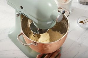 Kitchenaid Food processor 5KSM180LEBLB Blossom Lifestyle