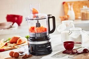 Kitchenaid Food processor 5KFP0719BOB Onyx black Lifestyle