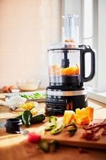 Kitchenaid Food processor 5KFP0719BOB Onyx black Lifestyle