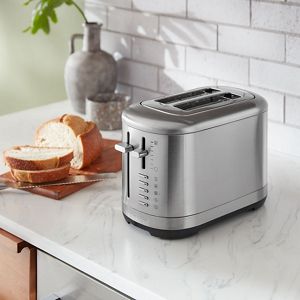 Kitchenaid Toaster 5KMT2109BSX Stainless steel Lifestyle