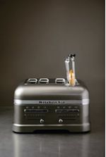 Kitchenaid Toaster 5KMT4205BMS Medallion silver Lifestyle