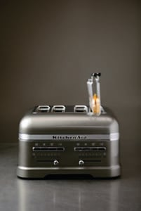 Kitchenaid Toaster 5KMT4205BMS Medallion silver Lifestyle